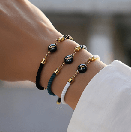 IMAGE 11 LETTER BRACELET - Monetha